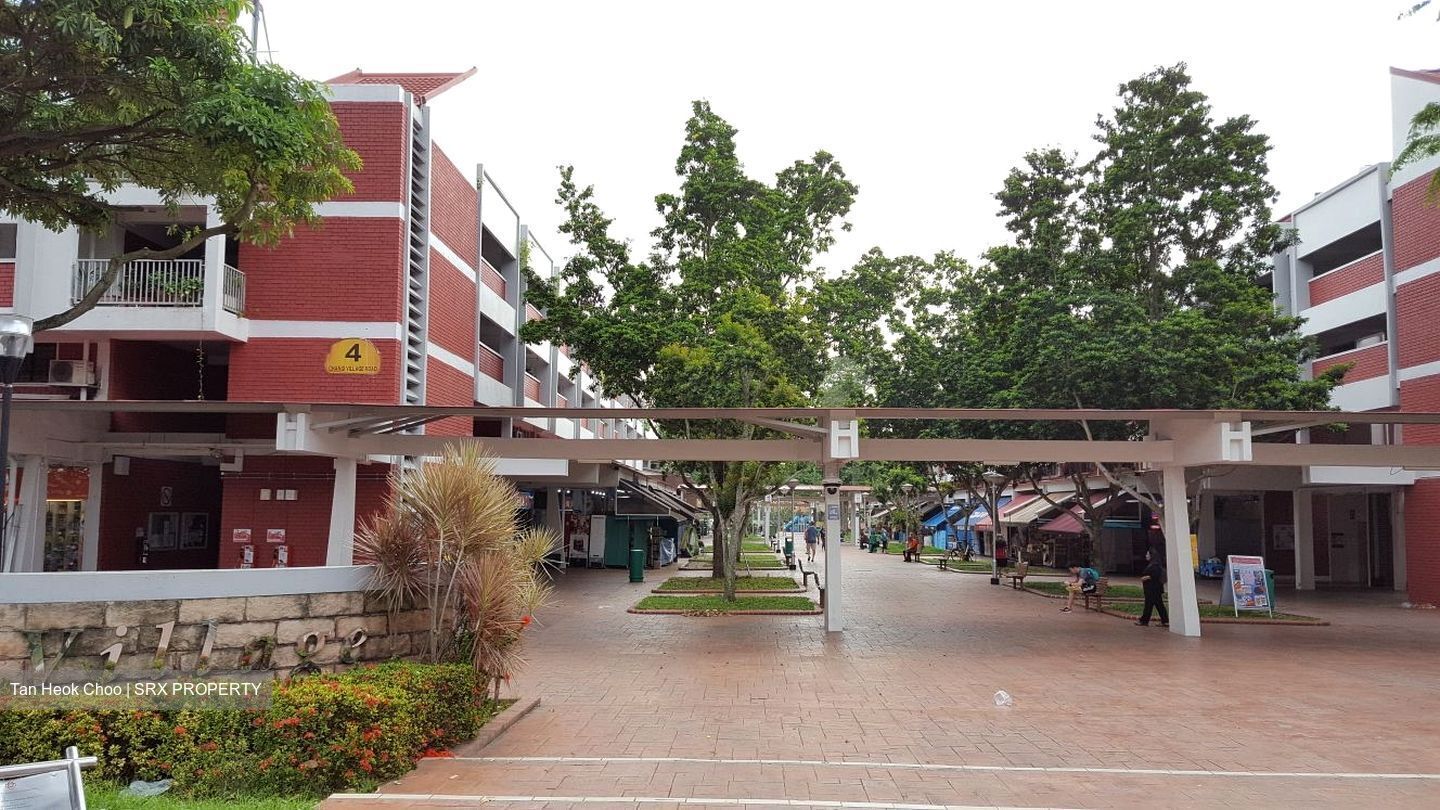 Changi Village Road (D17), Shop House #382615631
